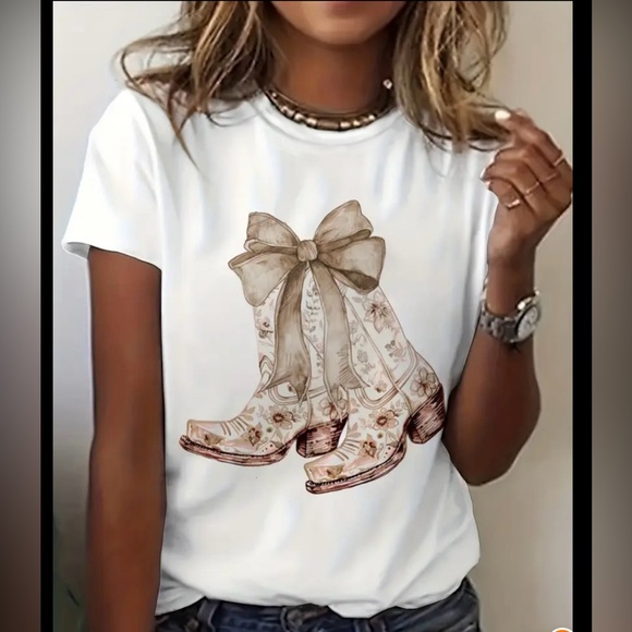Bow cowboy boots floral paisley boho bohemian western t-shirt top blouse - Picture 1 of 2